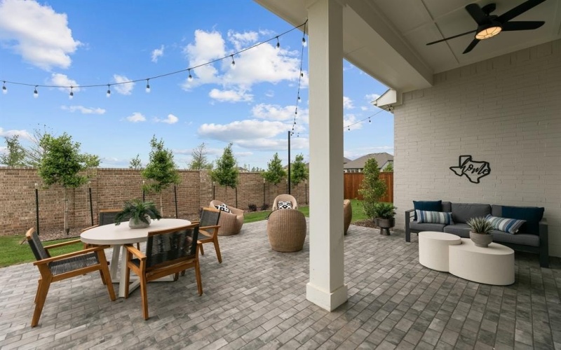 611 Long Trail, Mansfield, TX 76063, 4 Bedrooms Bedrooms, ,3 BathroomsBathrooms,Residential,For Sale,611 Long Trail,0,21211962