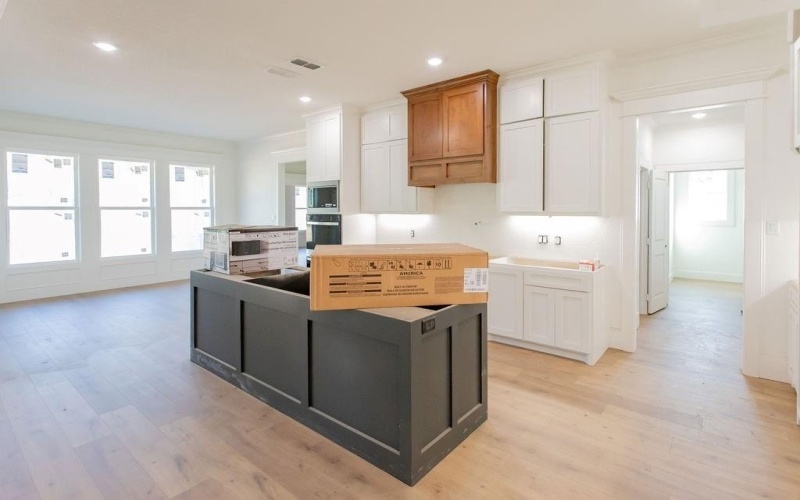 13946 Cedar Vista Lane, Tyler, TX 75704, 4 Bedrooms Bedrooms, ,3 BathroomsBathrooms,Residential,For Sale,13946 Cedar Vista Lane,0,21211977