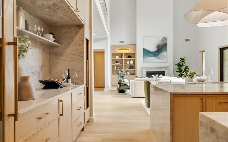 8222 San Leandro Drive, Dallas, TX 75218, 5 Habitaciones Habitaciones , ,6 BañosBaños,Residential,En Venta,8222 San Leandro Drive,0,21212005