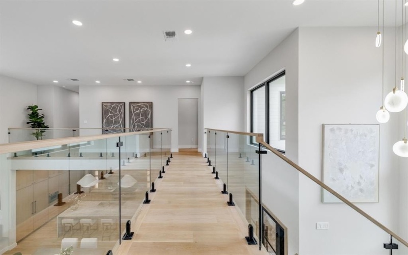 8222 San Leandro Drive, Dallas, TX 75218, 5 Habitaciones Habitaciones , ,6 BañosBaños,Residential,En Venta,8222 San Leandro Drive,0,21212005