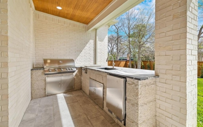 8222 San Leandro Drive, Dallas, TX 75218, 5 Habitaciones Habitaciones , ,6 BañosBaños,Residential,En Venta,8222 San Leandro Drive,0,21212005