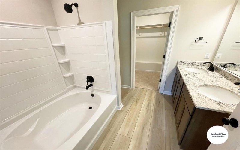 773 Venecia Drive, Bossier City, LA 71111, 3 Bedrooms Bedrooms, ,2 BathroomsBathrooms,Residential,For Sale,773 Venecia Drive,0,21212153