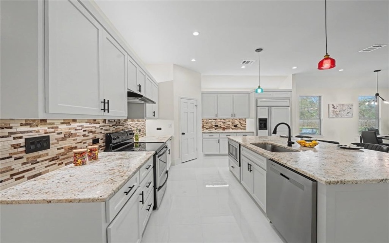 7712 Colton Drive, White Settlement, TX 76108, 4 Habitaciones Habitaciones , ,2 BañosBaños,Residential,En Venta,7712 Colton Drive,0,21209956