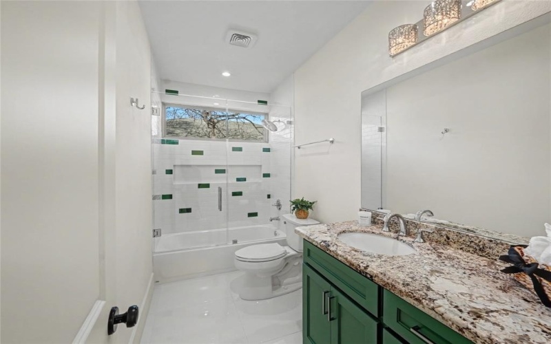 7712 Colton Drive, White Settlement, TX 76108, 4 Habitaciones Habitaciones , ,2 BañosBaños,Residential,En Venta,7712 Colton Drive,0,21209956