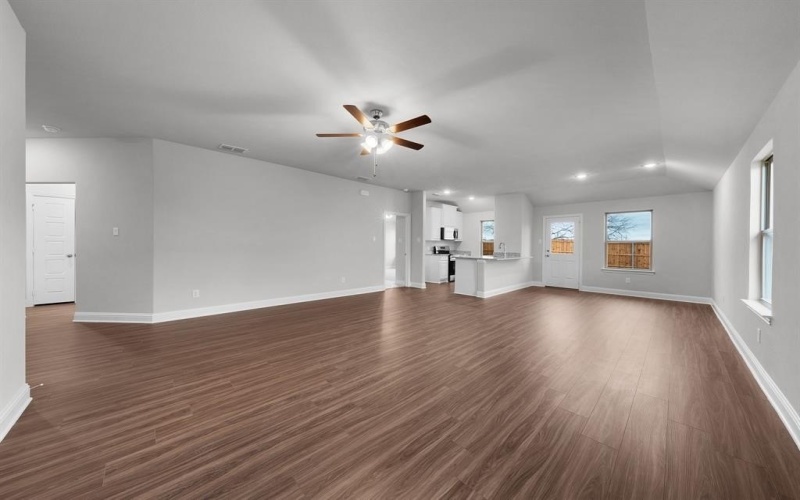 403 Cypress, Sulphur Springs, TX 75482, 3 Habitaciones Habitaciones , ,2 BañosBaños,Residential,En Venta,403 Cypress,20702016