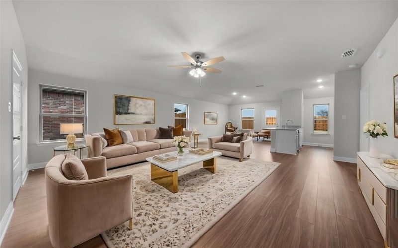 403 Cypress, Sulphur Springs, TX 75482, 3 Habitaciones Habitaciones , ,2 BañosBaños,Residential,En Venta,403 Cypress,20702016