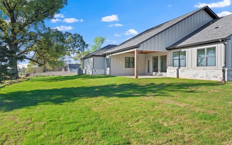 13856 Luka Lane, Tyler, TX 75704, 4 Bedrooms Bedrooms, ,3 BathroomsBathrooms,Residential,For Sale,13856 Luka Lane,0,21210617