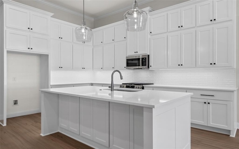 13013 Rainier Drive, Woodway, TX 76712, 4 Bedrooms Bedrooms, ,3 BathroomsBathrooms,Residential,For Sale,13013 Rainier Drive,0,21210646