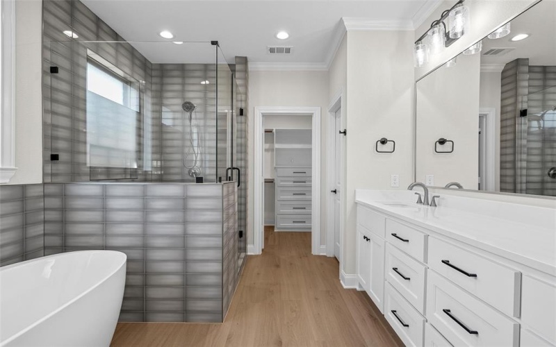 13013 Rainier Drive, Woodway, TX 76712, 4 Bedrooms Bedrooms, ,3 BathroomsBathrooms,Residential,For Sale,13013 Rainier Drive,0,21210646