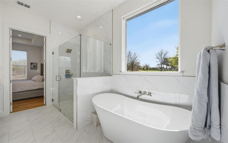 1033 Annabelles Avenue, Weatherford, TX 76087, 5 Bedrooms Bedrooms, ,3 BathroomsBathrooms,Residential,For Sale,1033 Annabelles Avenue,0,21210772