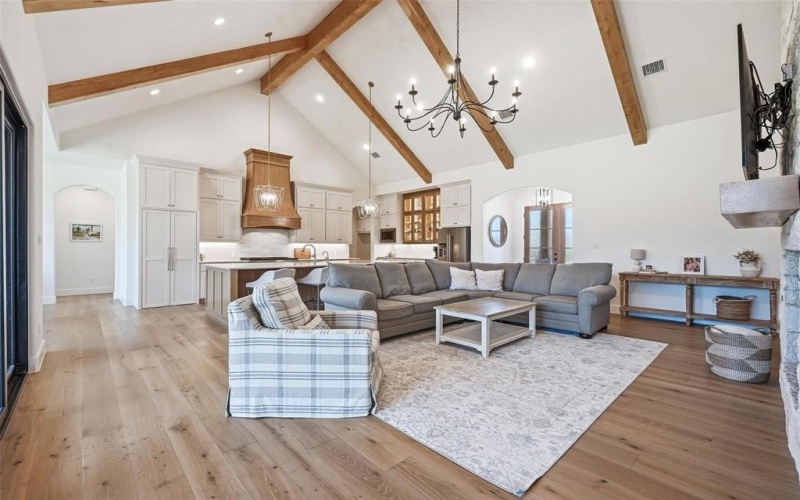 1033 Annabelles Avenue, Weatherford, TX 76087, 5 Bedrooms Bedrooms, ,3 BathroomsBathrooms,Residential,For Sale,1033 Annabelles Avenue,0,21210772