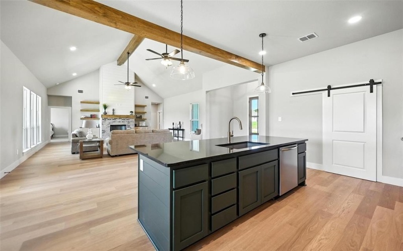 1114 Silver Sage Trail, Weatherford, TX 76085, 4 Bedrooms Bedrooms, ,2 BathroomsBathrooms,Residential,For Sale,1114 Silver Sage Trail,0,21212272