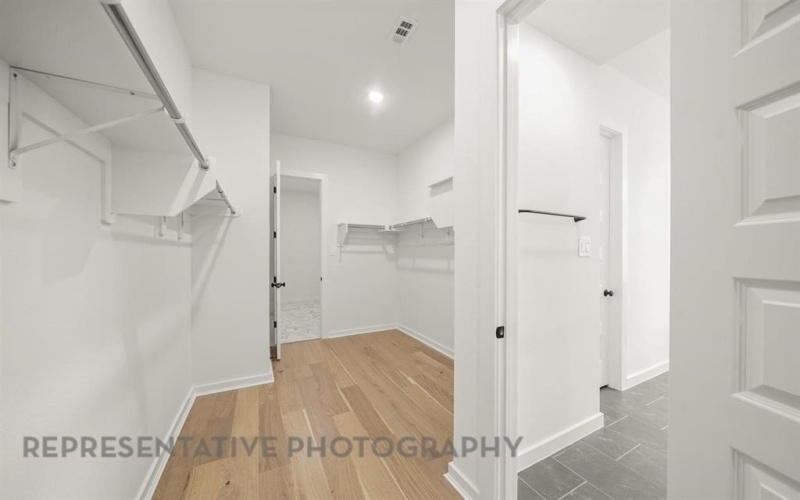 717 Bridle Path Parkway, Aubrey, TX 76227, 5 Bedrooms Bedrooms, ,5 BathroomsBathrooms,Residential,For Sale,717 Bridle Path Parkway,0,21212342