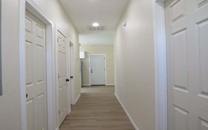 5622 S County Rd 1202 unit: B And D, Midland, TX 79706, 2 Bedrooms Bedrooms, ,2 BathroomsBathrooms,Residential Multi Family,For Sale,5622 S County Rd 1202 unit: B And D,0,50093660
