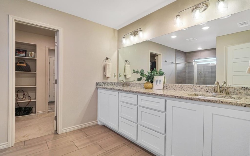 6015 Kauffman Dr, Odessa, TX 79760, 3 Bedrooms Bedrooms, ,2 BathroomsBathrooms,Residential,For Sale,6015 Kauffman Dr,0,173235