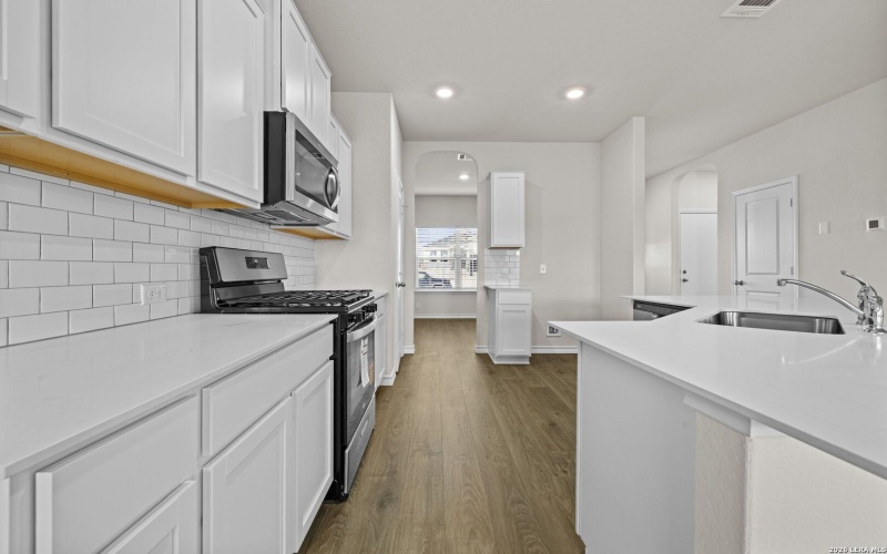 130 Tawny Owl, San Antonio, TX 78253, 5 Bedrooms Bedrooms, ,3 BathroomsBathrooms,Residential,For Sale,130 Tawny Owl,0,1949862