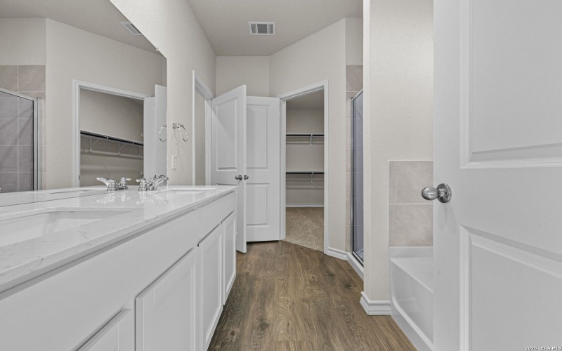 212 Hooded Dotterel, San Antonio, TX 78253, 5 Bedrooms Bedrooms, ,3 BathroomsBathrooms,Residential,For Sale,212 Hooded Dotterel,0,1949945