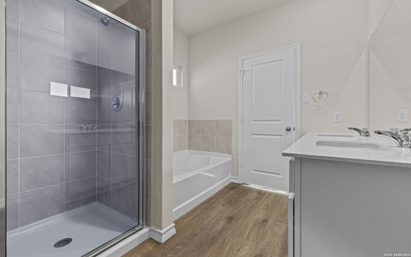 212 Hooded Dotterel, San Antonio, TX 78253, 5 Bedrooms Bedrooms, ,3 BathroomsBathrooms,Residential,For Sale,212 Hooded Dotterel,0,1949945