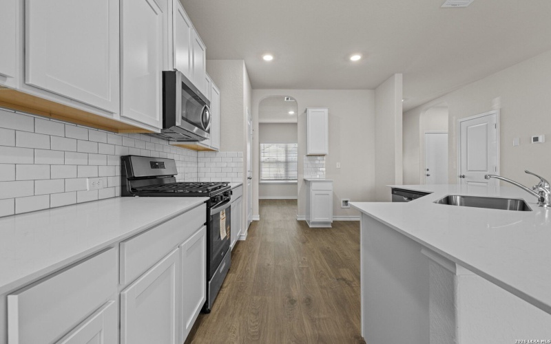 212 Hooded Dotterel, San Antonio, TX 78253, 5 Bedrooms Bedrooms, ,3 BathroomsBathrooms,Residential,For Sale,212 Hooded Dotterel,0,1949945