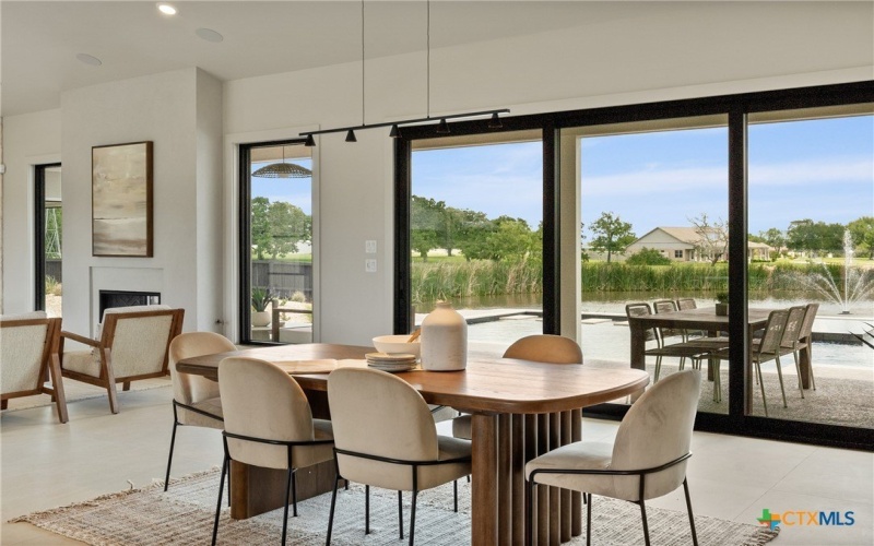 298 Glenview Circle, Belton, TX 76513, 4 Bedrooms Bedrooms, ,5 BathroomsBathrooms,Residential,For Sale,298 Glenview Circle,0,601859