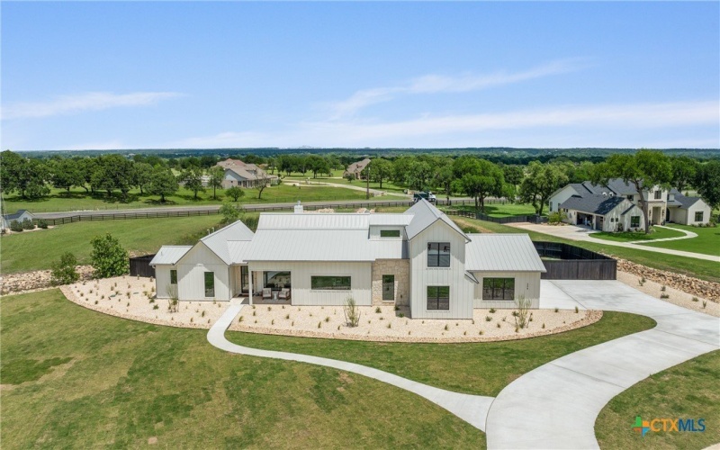 298 Glenview Circle, Belton, TX 76513, 4 Bedrooms Bedrooms, ,5 BathroomsBathrooms,Residential,For Sale,298 Glenview Circle,0,601859