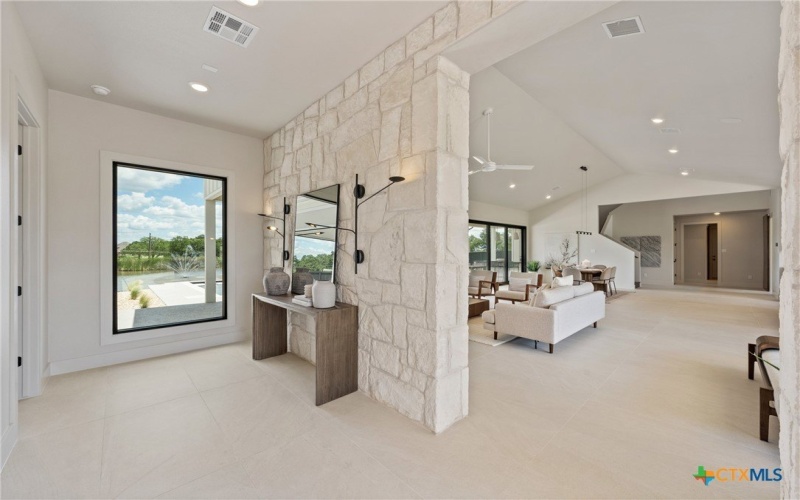 298 Glenview Circle, Belton, TX 76513, 4 Bedrooms Bedrooms, ,5 BathroomsBathrooms,Residential,For Sale,298 Glenview Circle,0,601859