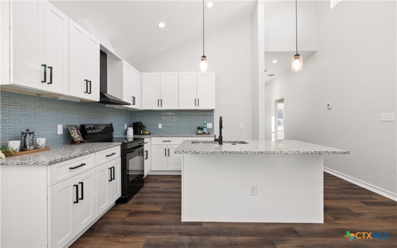 1310 Mountain Top Loop, Canyon Lake, TX 78133, 3 Bedrooms Bedrooms, ,2 BathroomsBathrooms,Residential,For Sale,1310 Mountain Top Loop,0,603409