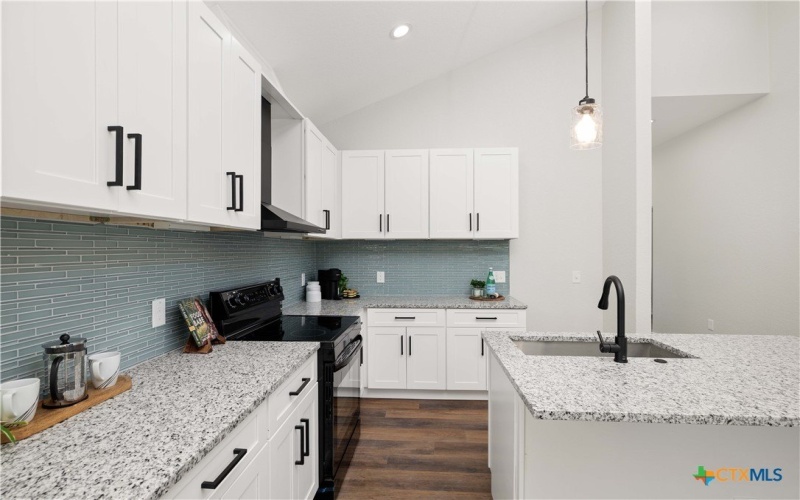 1310 Mountain Top Loop, Canyon Lake, TX 78133, 3 Bedrooms Bedrooms, ,2 BathroomsBathrooms,Residential,For Sale,1310 Mountain Top Loop,0,603409