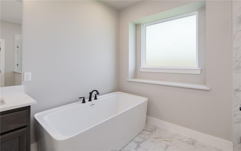 2504 Bramber, College Station, TX 77845, 4 Bedrooms Bedrooms, ,3 BathroomsBathrooms,Residential,For Sale,2504 Bramber,0,26003437