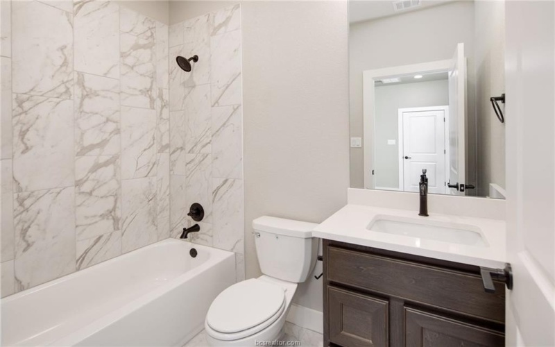 2504 Bramber, College Station, TX 77845, 4 Bedrooms Bedrooms, ,3 BathroomsBathrooms,Residential,For Sale,2504 Bramber,0,26003437