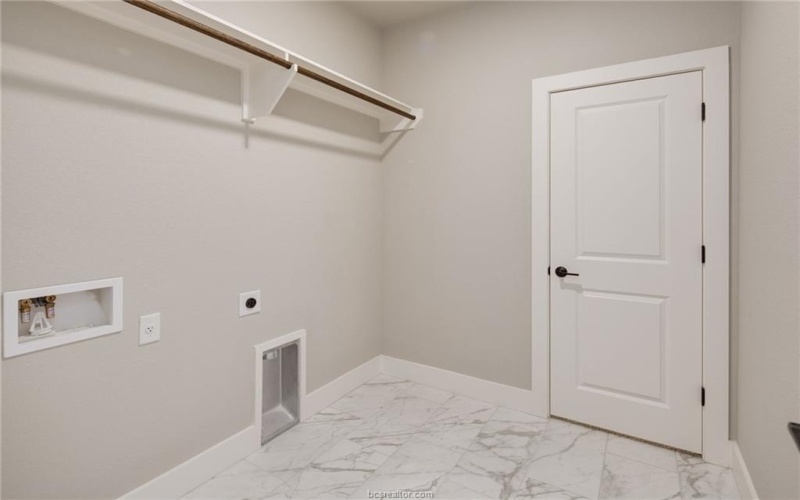 2504 Bramber, College Station, TX 77845, 4 Bedrooms Bedrooms, ,3 BathroomsBathrooms,Residential,For Sale,2504 Bramber,0,26003437