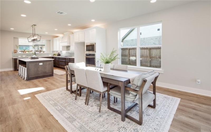 2504 Bramber, College Station, TX 77845, 4 Bedrooms Bedrooms, ,3 BathroomsBathrooms,Residential,For Sale,2504 Bramber,0,26003437