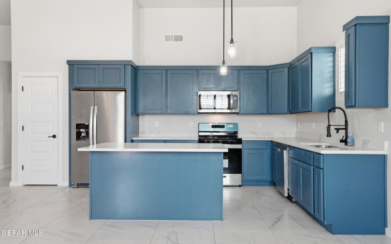 13840 Paseo Celeste Drive, Horizon City, TX 79928, 4 Bedrooms Bedrooms, ,3 BathroomsBathrooms,Residential,For Sale,13840 Paseo Celeste Drive,0,940621