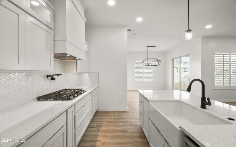 14017 Alice Hughes, Horizon City, TX 79928, 3 Bedrooms Bedrooms, ,2 BathroomsBathrooms,Residential,For Sale,14017 Alice Hughes,0,940623