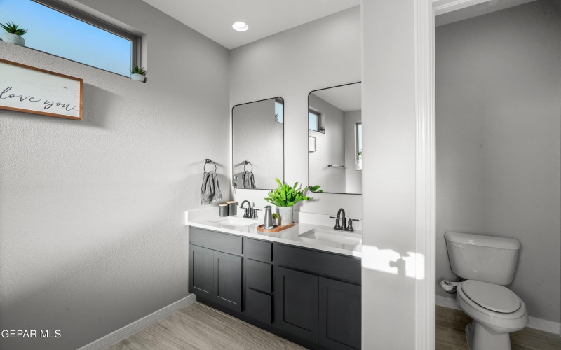 825 ACTON Street, Horizon City, TX 79928, 3 Bedrooms Bedrooms, ,2 BathroomsBathrooms,Residential,For Sale,825 ACTON Street,0,940629