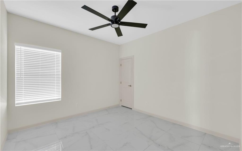 1906 W Violet Drive unit: 3, Pharr, TX 78577, 3 Bedrooms Bedrooms, ,2 BathroomsBathrooms,Residential,For Sale,1906 W Violet Drive unit: 3,0,498510