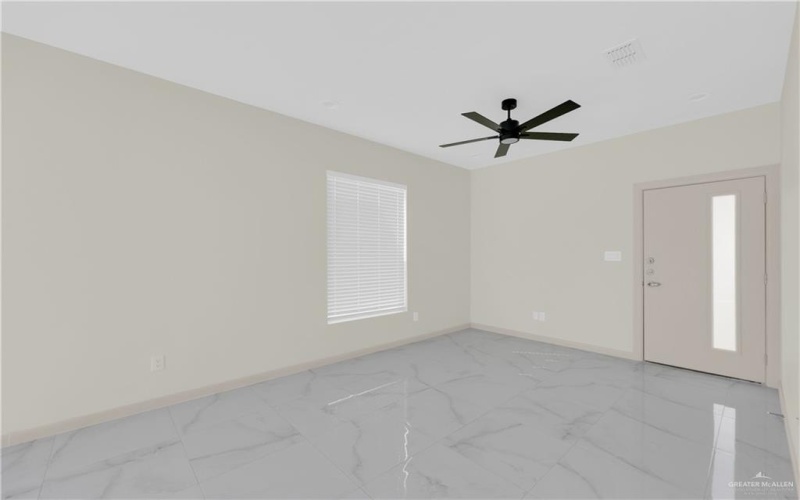 1906 W Violet Drive unit: 3, Pharr, TX 78577, 3 Bedrooms Bedrooms, ,2 BathroomsBathrooms,Residential,For Sale,1906 W Violet Drive unit: 3,0,498510