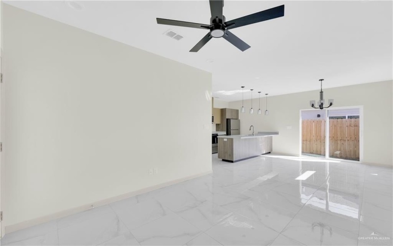 1906 W Violet Drive unit: 3, Pharr, TX 78577, 3 Bedrooms Bedrooms, ,2 BathroomsBathrooms,Residential,For Sale,1906 W Violet Drive unit: 3,0,498510