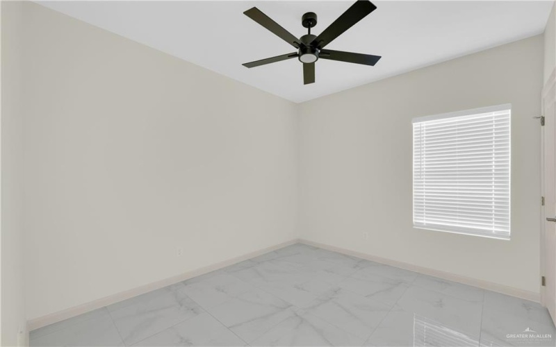 1906 W Violet Drive unit: 3, Pharr, TX 78577, 3 Bedrooms Bedrooms, ,2 BathroomsBathrooms,Residential,For Sale,1906 W Violet Drive unit: 3,0,498510