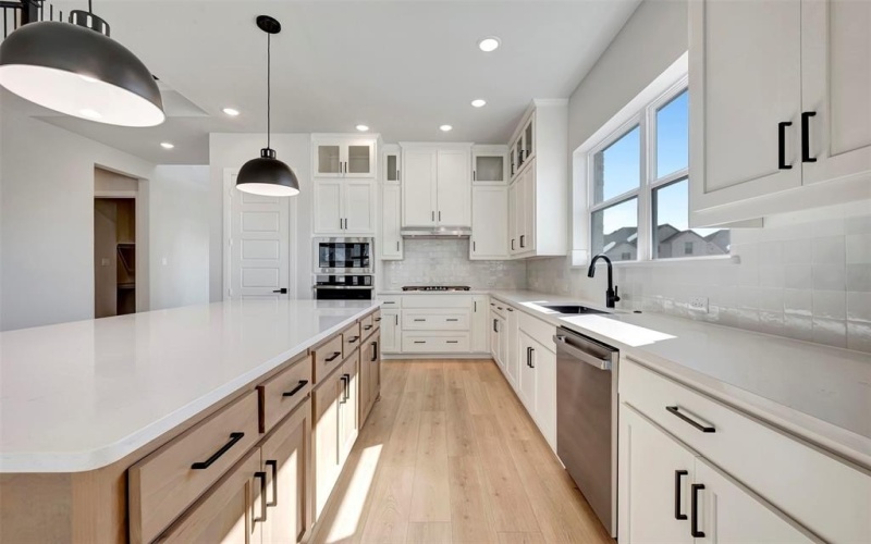 1512 Venture Drive, Northlake, TX 76247, 4 Bedrooms Bedrooms, ,5 BathroomsBathrooms,Residential,For Sale,1512 Venture Drive,0,21092899