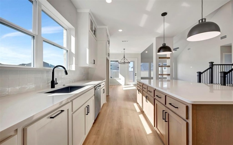 1512 Venture Drive, Northlake, TX 76247, 4 Bedrooms Bedrooms, ,5 BathroomsBathrooms,Residential,For Sale,1512 Venture Drive,0,21092899