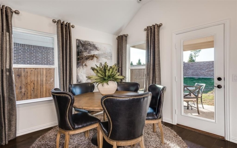 1040 Clayton Street, Aubrey, TX 76227, 3 Habitaciones Habitaciones , ,2 BañosBaños,Residential,En Venta,1040 Clayton Street,0,21213699