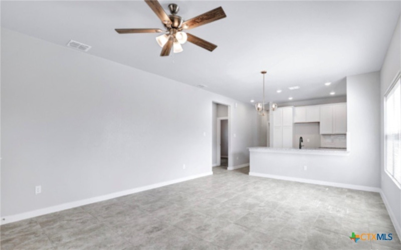 331 Doolittle Street, San Antonio, TX 78211, 3 Bedrooms Bedrooms, ,2 BathroomsBathrooms,Residential,For Sale,331 Doolittle Street,0,602632