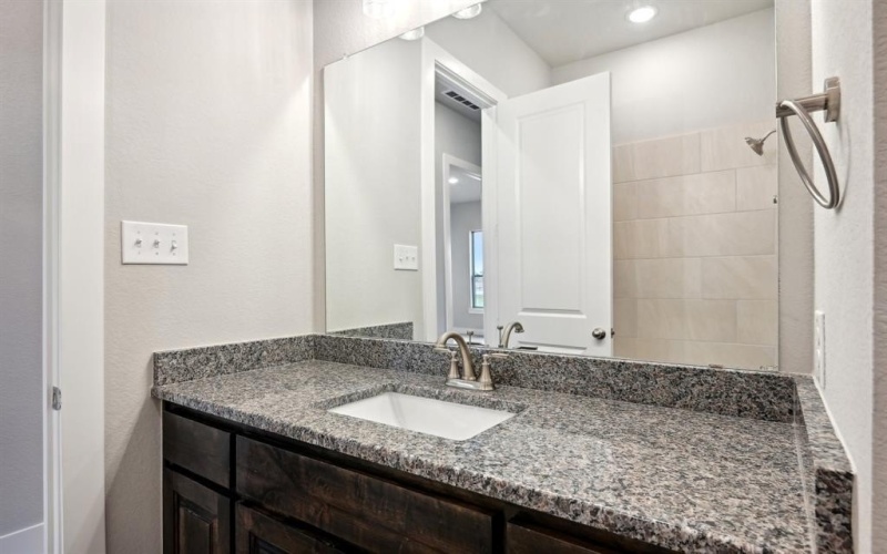 1024 Brock Heights, Brock, TX 76087, 4 Habitaciones Habitaciones , ,2 BañosBaños,Residential,En Venta,1024 Brock Heights,20702617