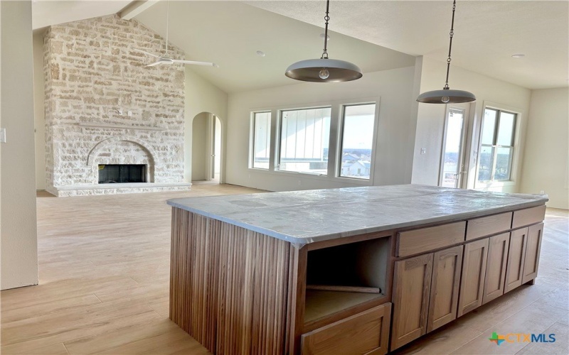 203 Glenview Circle, Belton, TX 76513, 4 Habitaciones Habitaciones , ,3 BañosBaños,Residential,En Venta,203 Glenview Circle,0,603363