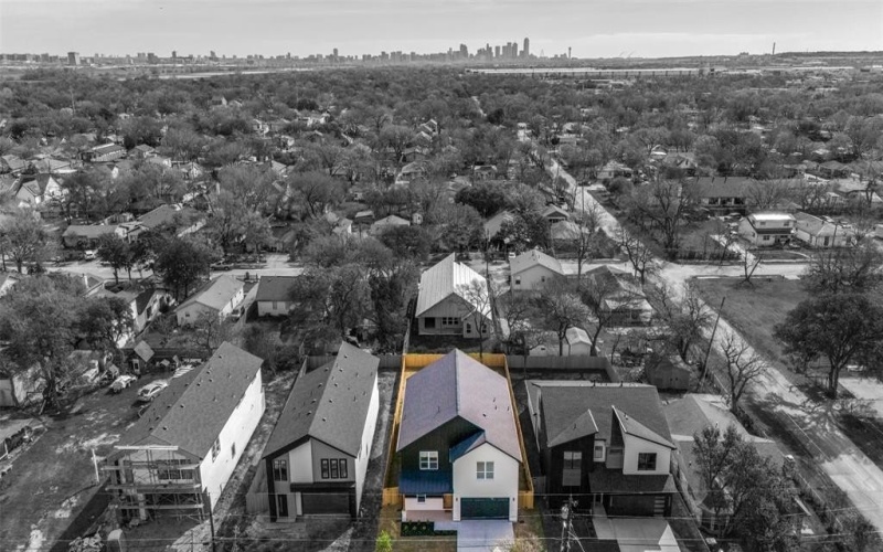 3910 Harlingen, Dallas, TX 75212, 4 Bedrooms Bedrooms, ,5 BathroomsBathrooms,Residential,For Sale,3910 Harlingen,0,21201991