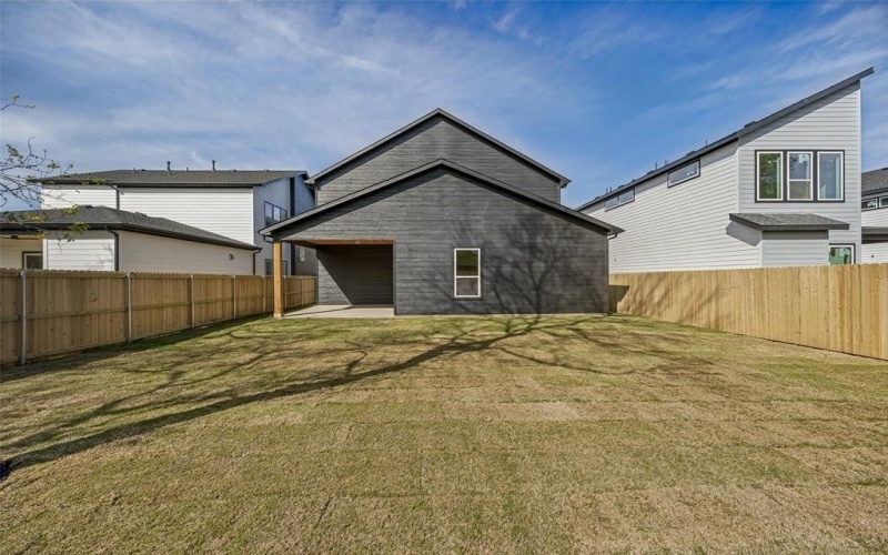 3910 Harlingen, Dallas, TX 75212, 4 Bedrooms Bedrooms, ,5 BathroomsBathrooms,Residential,For Sale,3910 Harlingen,0,21201991