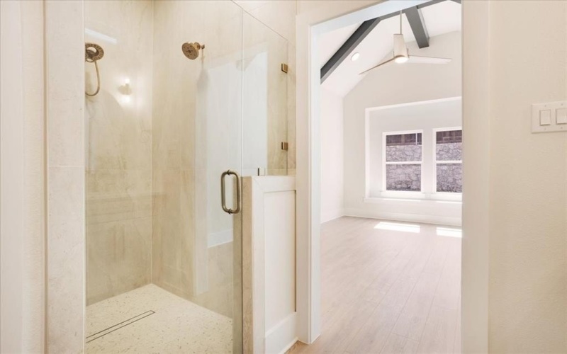 9 Greenway Bend, Pottsboro, TX 75076, 4 Habitaciones Habitaciones , ,3 BañosBaños,Residential,En Venta,9 Greenway Bend,0,21205345