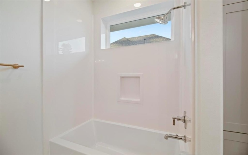 9244 Villas Court, Tyler, TX 75703, 3 Habitaciones Habitaciones , ,3 BañosBaños,Residential,En Venta,9244 Villas Court,0,21206613