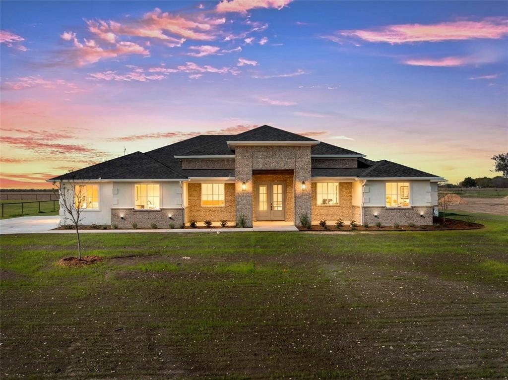 995 Galaxy Road, Woodway, TX 76712, 4 Bedrooms Bedrooms, ,2 BathroomsBathrooms,Residential,For Sale,995 Galaxy Road,0,21209273